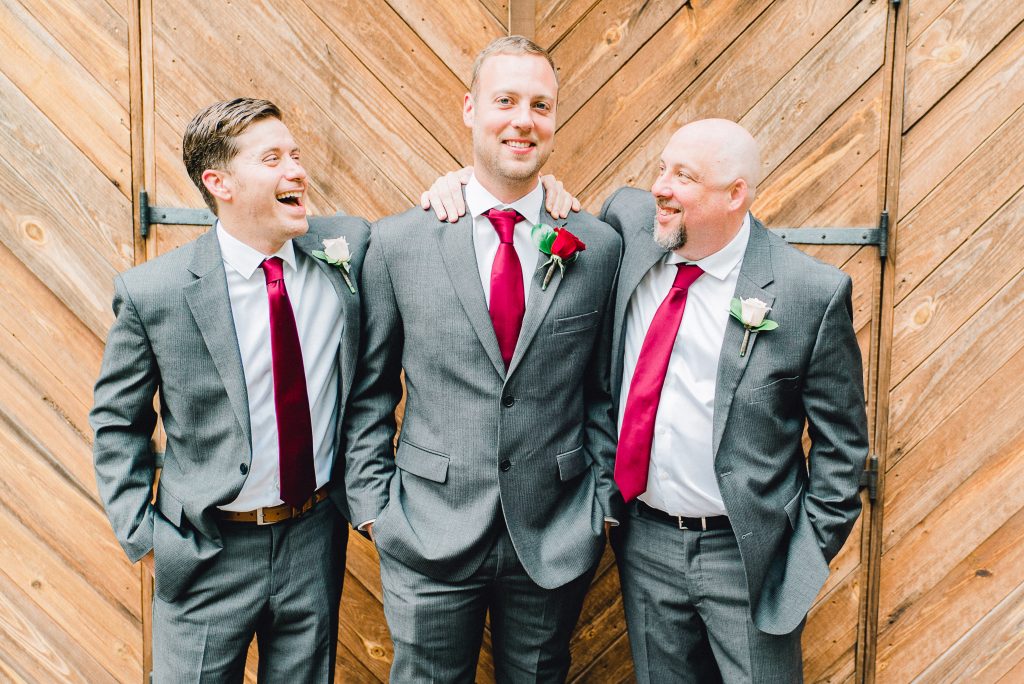 charlotte-wedding-photographer-alexander-homestead-uptown-charlotte-alyssa-frost-photography-bright-and-airy-groom-groomsmen-pre-ceremony