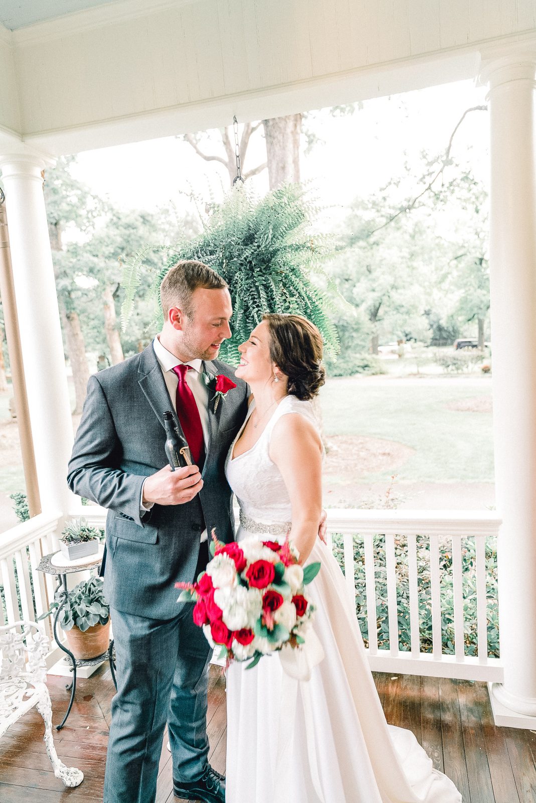 charlotte-wedding-photographer-alexander-homestead-uptown-charlotte-alyssa-frost-photography-bright-and-airy-just-said-i-do
