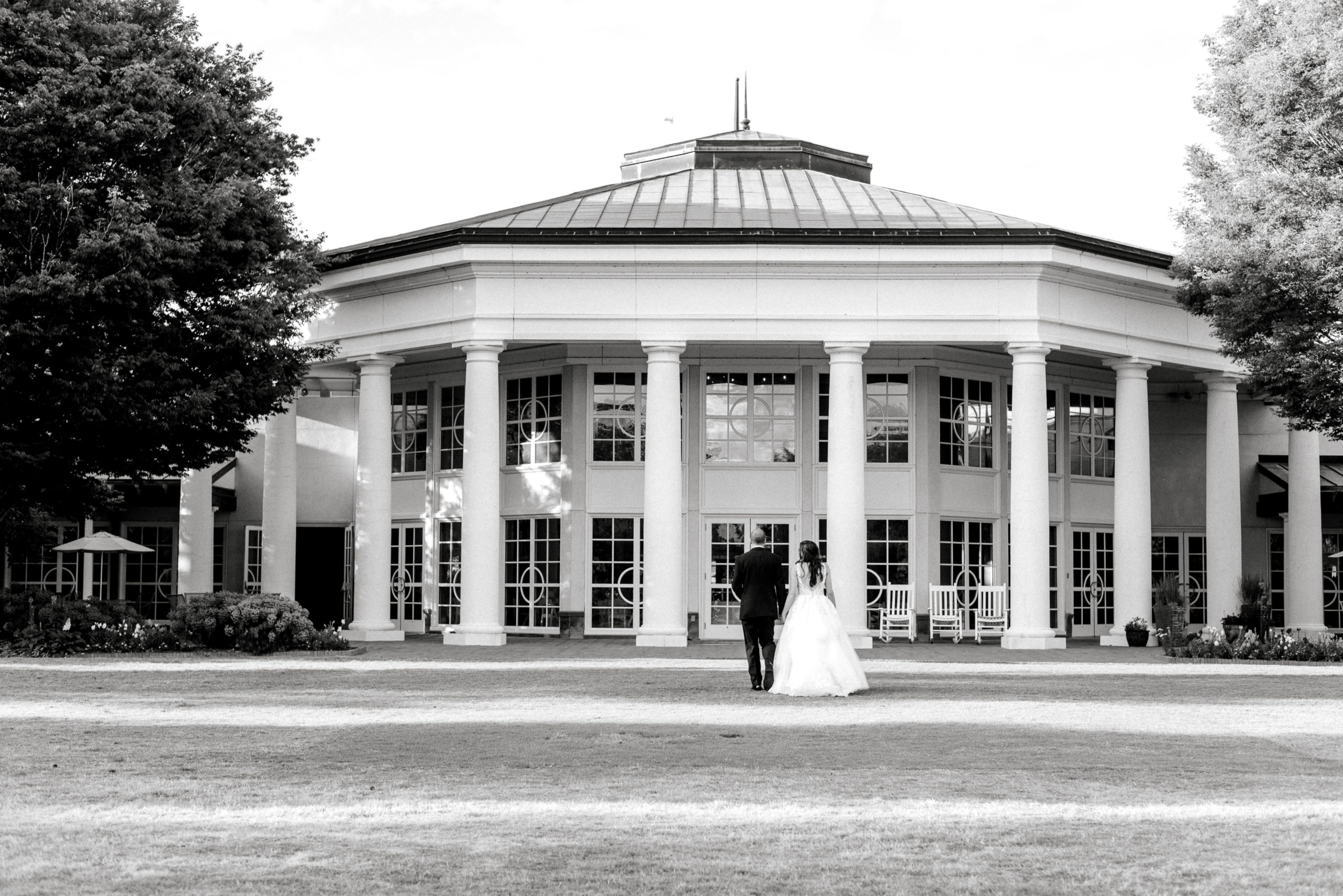 Daniel Stowe Botanical Garden Wedding bride and groom
